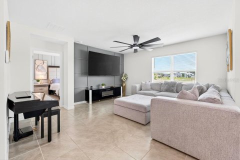 Villa ou maison à louer à Sorrento, Floride: 3 chambres, 171.5 m2 № 2096082 - photo 27