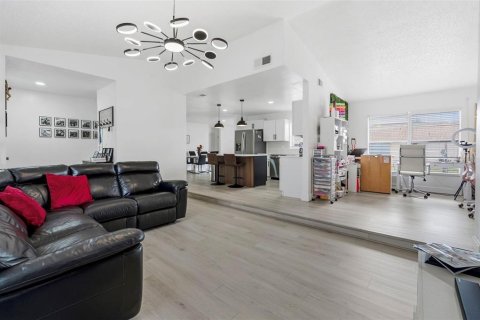 Villa ou maison à vendre à Orlando, Floride: 4 chambres, 156.35 m2 № 2303370 - photo 16