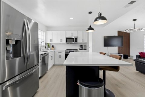 Villa ou maison à vendre à Orlando, Floride: 4 chambres, 156.35 m2 № 2303370 - photo 7