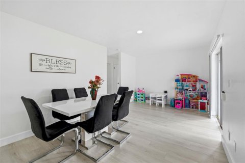 Villa ou maison à vendre à Orlando, Floride: 4 chambres, 156.35 m2 № 2303370 - photo 11