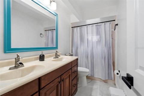 Villa ou maison à vendre à Orlando, Floride: 4 chambres, 156.35 m2 № 2303370 - photo 25
