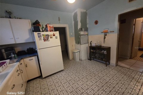 House in Tampa, Florida 2 bedrooms, 86.96 sq.m. № 2091867 - photo 5
