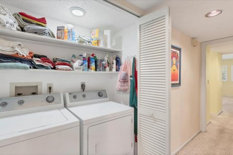 Купить кондоминиум в Сарасота, Флорида 6 комнат, 134.71м2, № 2108308 - фото 21