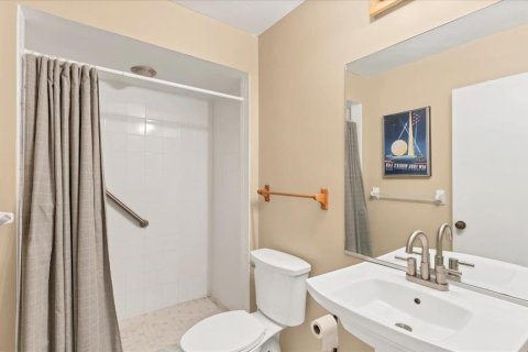Купить кондоминиум в Сарасота, Флорида 6 комнат, 134.71м2, № 2108308 - фото 19