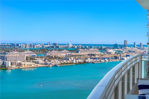 Купить кондоминиум в Майами, Флорида 3 спальни, 180.6м2, № 2008995 - фото 7