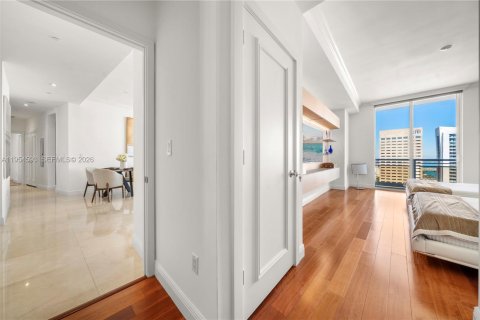 Купить кондоминиум в Майами, Флорида 3 спальни, 180.6м2, № 2008995 - фото 20