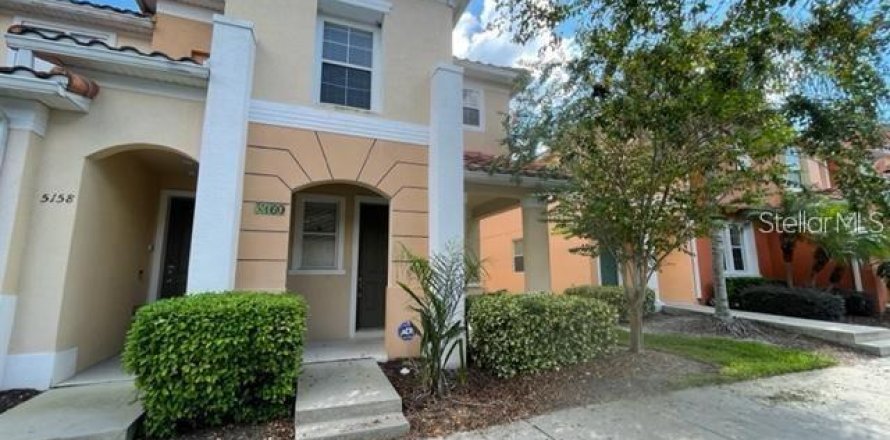 Adosado en Kissimmee, Florida 3 dormitorios, 154.78 m2 № 1777269