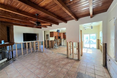 House in Englewood, Florida 2 bedrooms, 113.53 sq.m. № 1541766 - photo 8