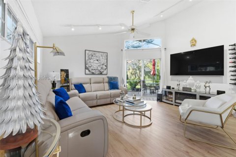 Купить виллу или дом в Уэстон, Флорида 4 спальни, 215.9м2, № 1992092 - фото 11