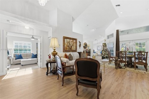 Купить виллу или дом в Уэстон, Флорида 4 спальни, 215.9м2, № 1992092 - фото 3