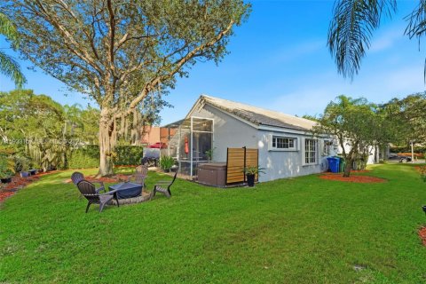 Villa ou maison à vendre à Weston, Floride: 4 chambres, 215.9 m2 № 1992092 - photo 26