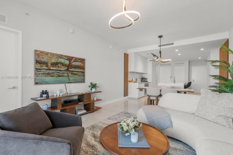 Condominio en alquiler en Miami, Florida, 1 dormitorio, 100.8 m2 № 2020274 - foto 9