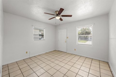 Duplex in Clearwater, Florida 4 bedrooms, 115.94 sq.m. № 1870568 - photo 4