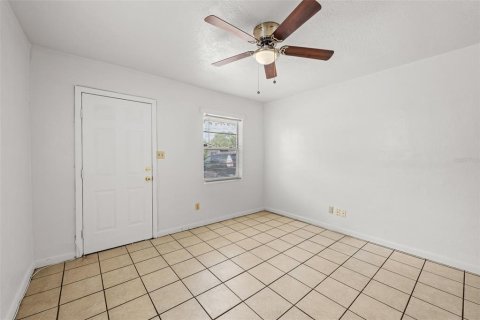 Duplex in Clearwater, Florida 4 bedrooms, 115.94 sq.m. № 1870568 - photo 5