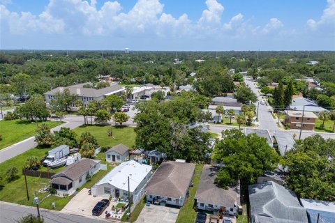 Duplex in Clearwater, Florida 4 bedrooms, 115.94 sq.m. № 1870568 - photo 24
