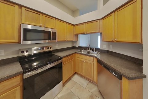 Casa en alquiler en Plant City, Florida, 4 dormitorios, 143.44 m2 № 1911046 - foto 5