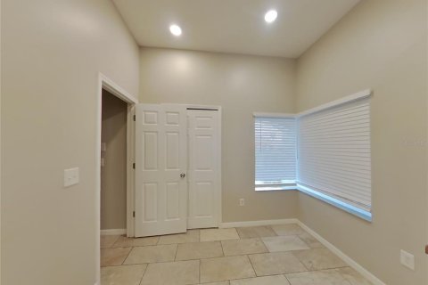 Casa en alquiler en Plant City, Florida, 4 dormitorios, 143.44 m2 № 1911046 - foto 6