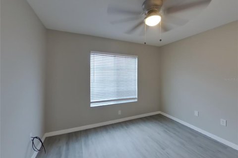 House in Plant City, Florida 4 bedrooms, 143.44 sq.m. № 1911046 - photo 11