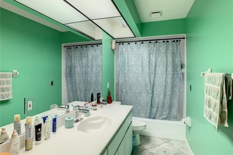 House in Punta Gorda, Florida 4 bedrooms, 431.16 sq.m. № 1907030 - photo 24