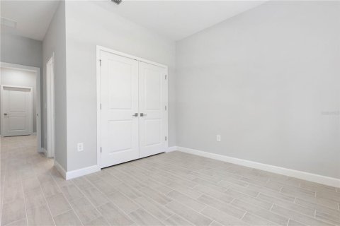 House in North Port, Florida 4 bedrooms, 214.23 sq.m. № 1866443 - photo 20