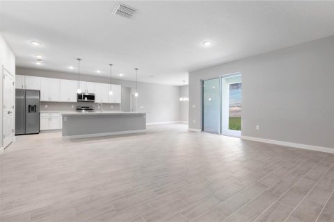 House in North Port, Florida 4 bedrooms, 214.23 sq.m. № 1866443 - photo 6
