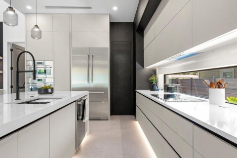 Снять в аренду виллу или дом в Сарасота, Флорида 11 комнат, 358.97м2, № 2104390 - фото 11