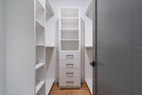 Снять в аренду виллу или дом в Сарасота, Флорида 11 комнат, 358.97м2, № 2104390 - фото 22