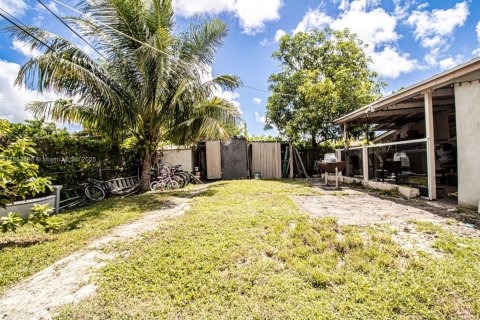 Villa ou maison à vendre à Miami, Floride: 3 chambres, 114.46 m2 № 1875690 - photo 22