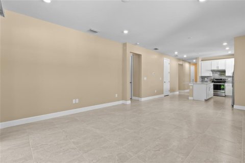 Villa ou maison à vendre à North Port, Floride: 2 chambres, 131.18 m2 № 1603061 - photo 15