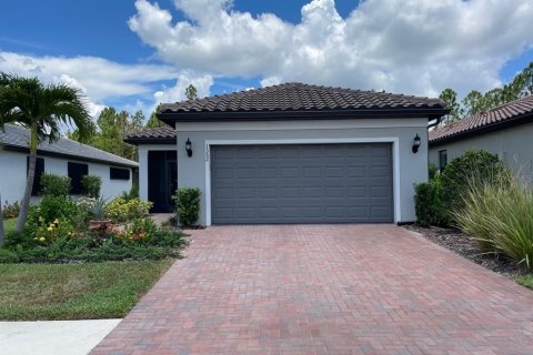 Villa ou maison à vendre à North Port, Floride: 2 chambres, 131.18 m2 № 1603061 - photo 1