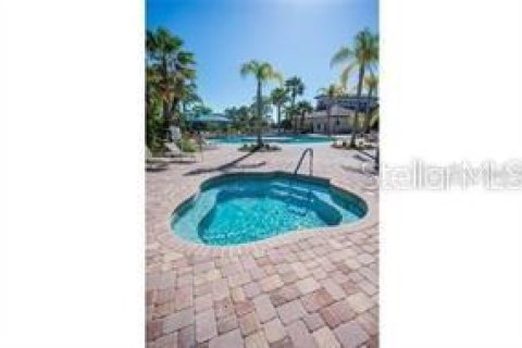 Villa ou maison à vendre à North Port, Floride: 2 chambres, 131.18 m2 № 1603061 - photo 30