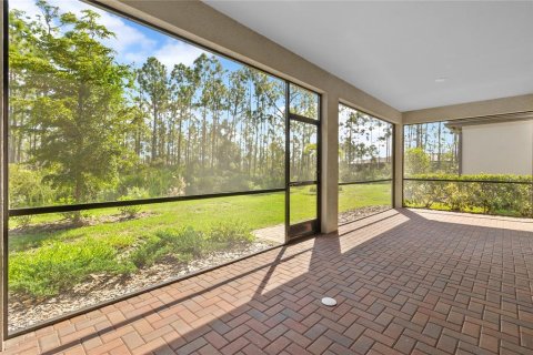 Villa ou maison à vendre à North Port, Floride: 2 chambres, 131.18 m2 № 1603061 - photo 21