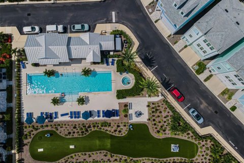 Townhouse in Sarasota, Florida 3 bedrooms, 195.84 sq.m. № 2201750 - photo 8