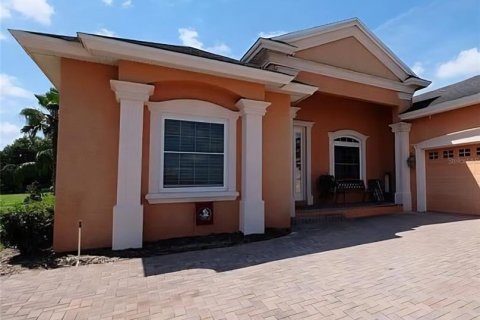 House in Lakeland, Florida 5 bedrooms, 233.65 sq.m. № 2287532