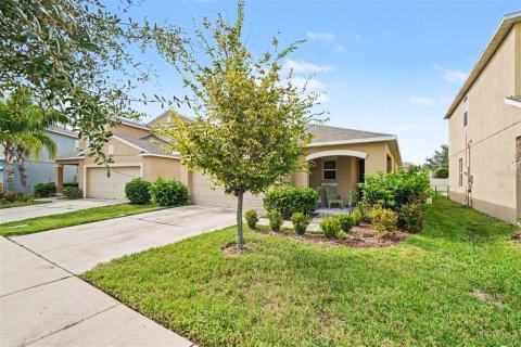 Villa ou maison à vendre à Wimauma, Floride: 3 chambres, 135.73 m2 № 2280481 - photo 2