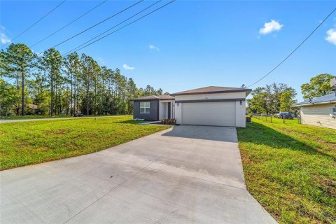 House in Ocala, Florida 3 bedrooms, 139.35 sq.m. № 1856201 - photo 3