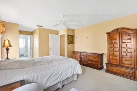House in Summerfield, Florida 3 bedrooms, 156.17 sq.m. № 1865857 - photo 15