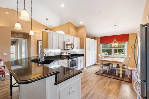 House in Summerfield, Florida 3 bedrooms, 156.17 sq.m. № 1865857 - photo 6