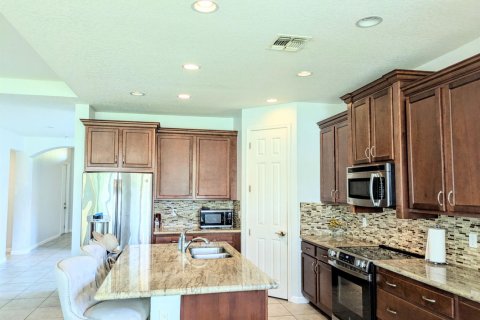 Villa ou maison à vendre à Port St. Lucie, Floride: 3 chambres, 206.71 m2 № 2178560 - photo 12