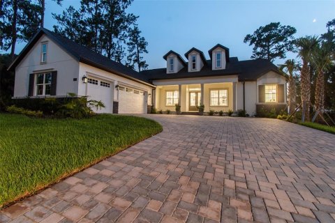 House in Brooksville, Florida 3 bedrooms, 286.79 sq.m. № 2108833 - photo 3