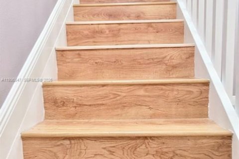 Touwnhouse à louer à Homestead, Floride: 4 chambres, 143.44 m2 № 1994996 - photo 9