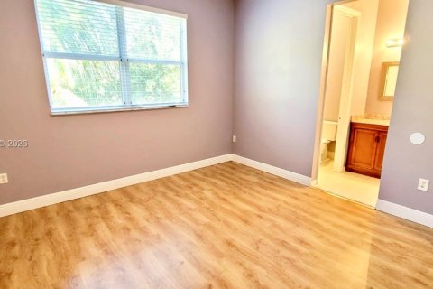 Touwnhouse à louer à Homestead, Floride: 4 chambres, 143.44 m2 № 1994996 - photo 10