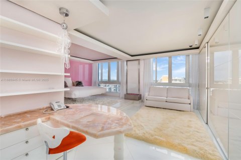 Condo in Key Biscayne, Florida, 4 bedrooms  № 1941844 - photo 15