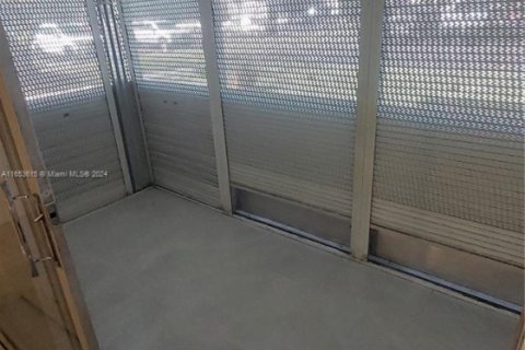 Copropriété à vendre à Hollywood, Floride: 2 chambres, 83.52 m2 № 1348028 - photo 14