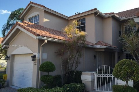 Condo in Boca Raton, Florida, 3 bedrooms  № 1938369 - photo 1