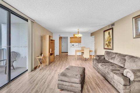 Купить кондоминиум в Авентура, Флорида 2 спальни, 106.28м2, № 2009298 - фото 30