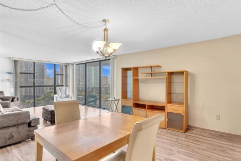 Купить кондоминиум в Авентура, Флорида 2 спальни, 106.28м2, № 2009298 - фото 21