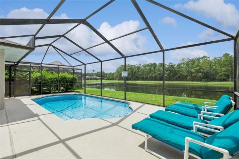 Casa en Kissimmee, Florida 3 dormitorios, 129.97 m2 № 2380446
