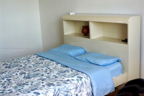 Copropriété à louer à Sunny Isles Beach, Floride: 3 chambres, 145.86 m2 № 1945824 - photo 19