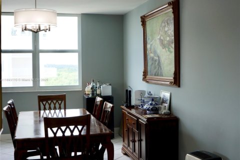 Copropriété à louer à Sunny Isles Beach, Floride: 3 chambres, 145.86 m2 № 1945824 - photo 25